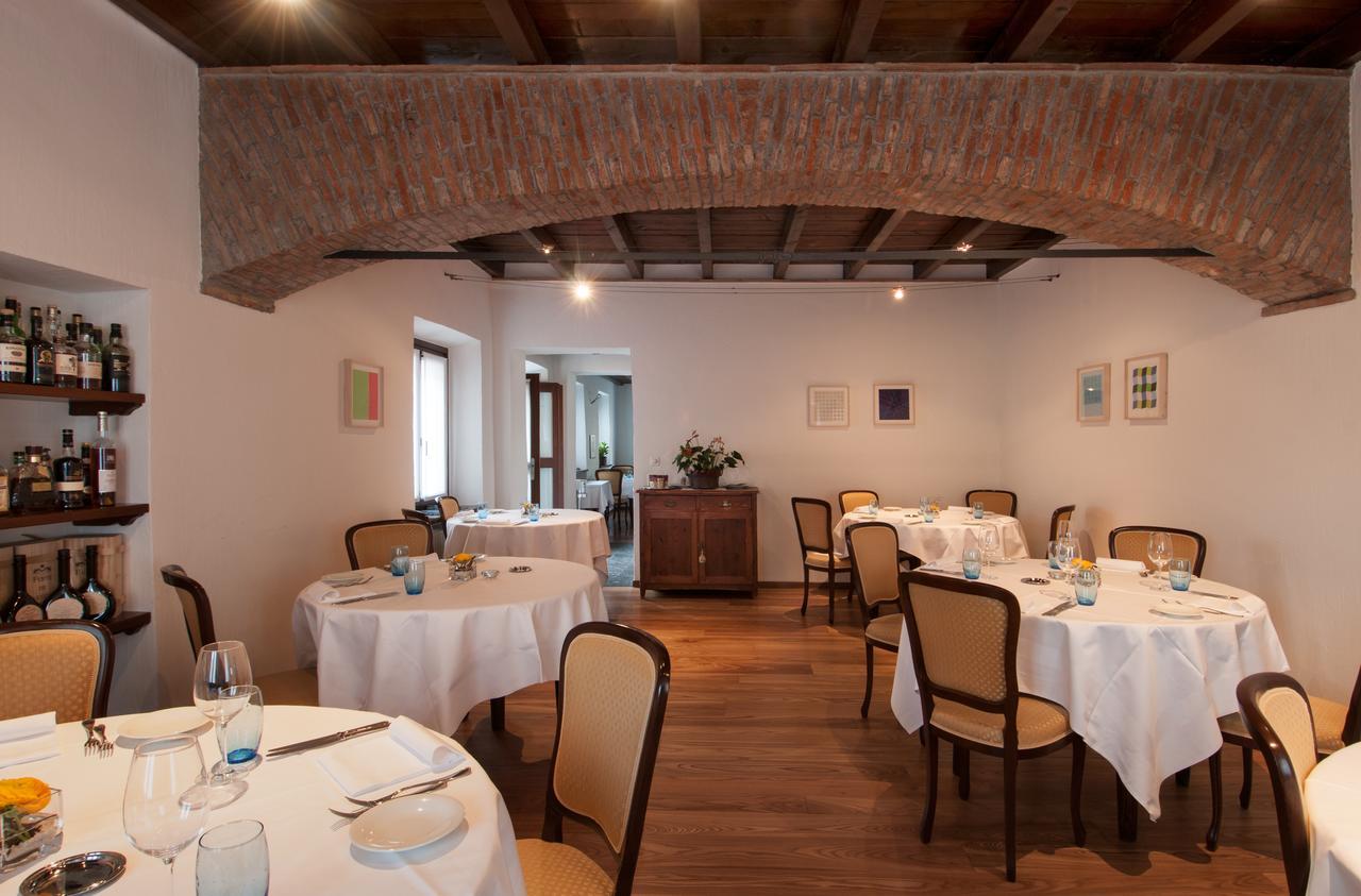 Vecchia Osteria Seseglio Hotell Chiasso Exteriör bild